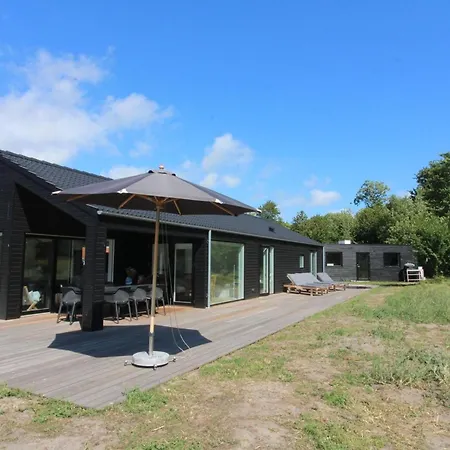 Oke - 350m From The Sea By Interhome 펜션
