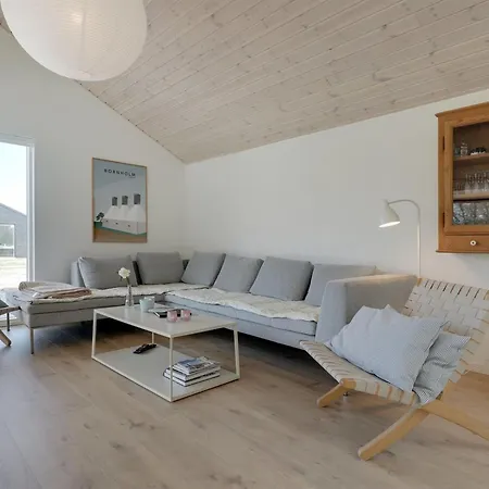 Oke - 350m From The Sea By Interhome 펜션