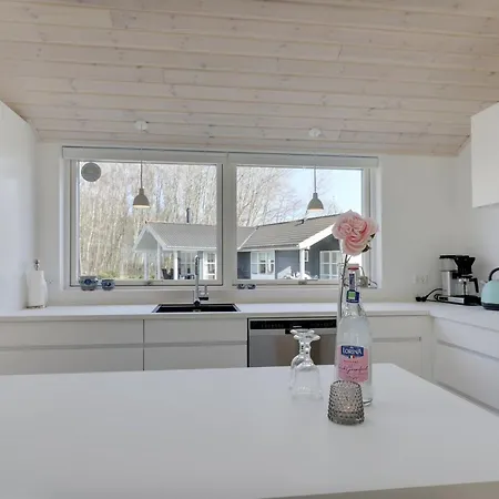 Oke - 350m From The Sea By Interhome * Vester Somarken